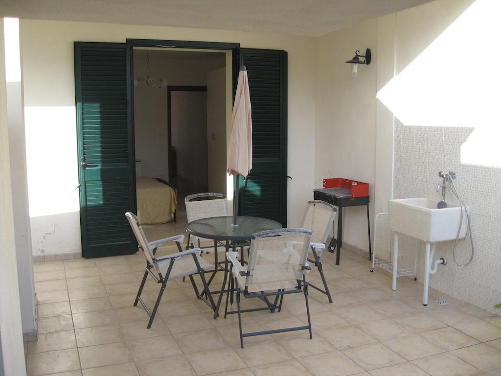 Apartamento Dimora Liccisa Torre Lapillo Habitación foto